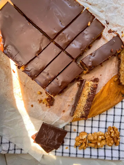 Zdravija bajadera sa orasima i tamnom čokoladom